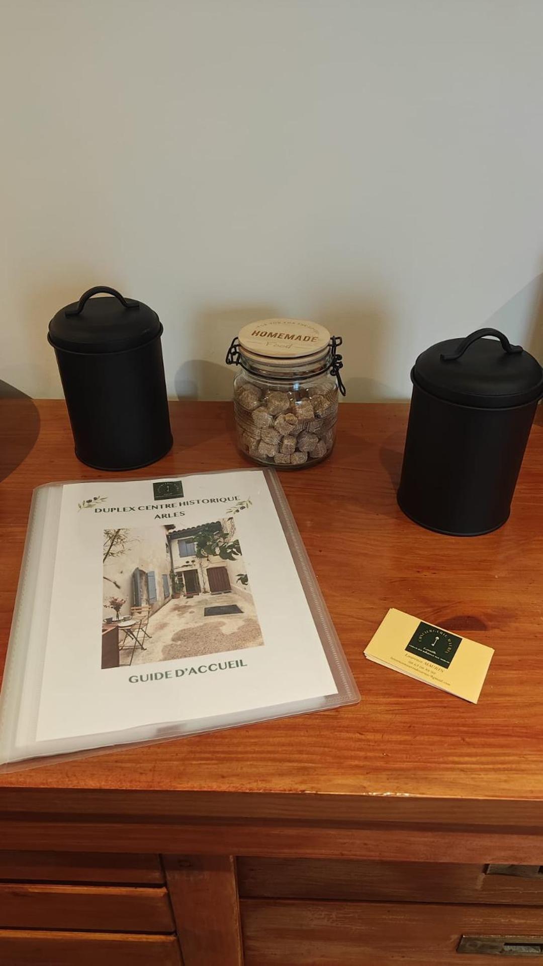 شقة Duplex Centre Historique آرْلْ المظهر الخارجي الصورة